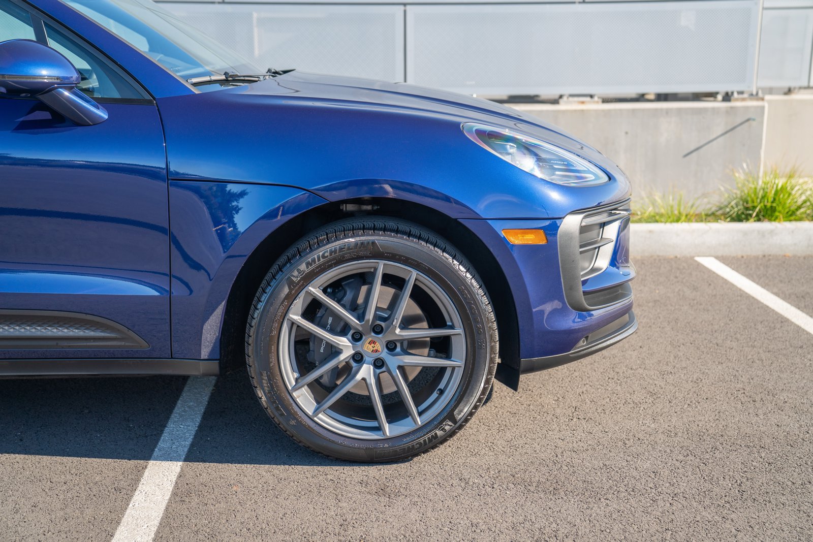 Used 2022 Porsche Macan AWD/4WD image 9