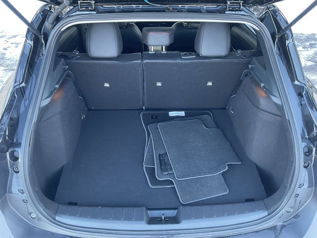 Used 2025 Nissan Kicks SR image 21