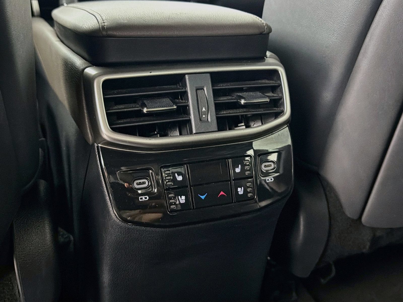 Used 2023 Lexus RX 350 FWD w/ Cold Area Package image 26