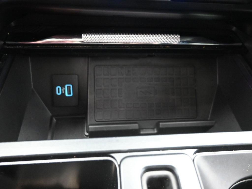 Used 2022 Ford F150 Platinum w/ Equipment Group 701A High image 30