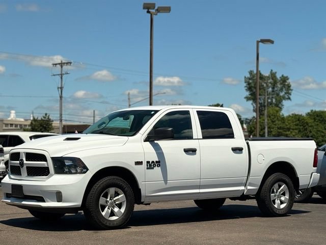 Used 2019 RAM 1500 Express w/ Wheel & Sound Group AWD/4WD image 40