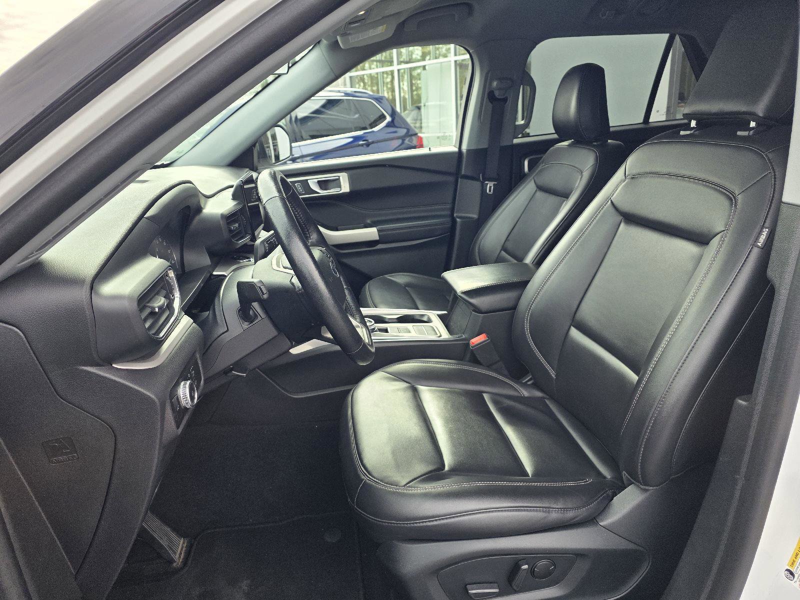 Used 2023 Ford Explorer XLT w/ Equipment Group 202A image 20