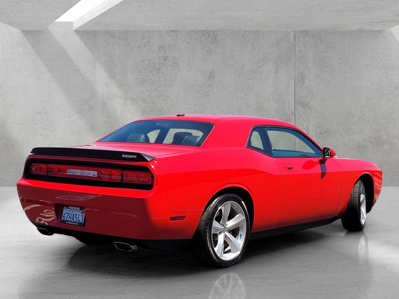 Used 2010 Dodge Challenger SRT8 w/ SRT Option Group II RWD image 4