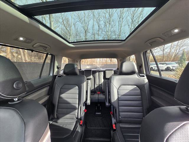 Certified 2022 Volkswagen Atlas SEL Premium image 20