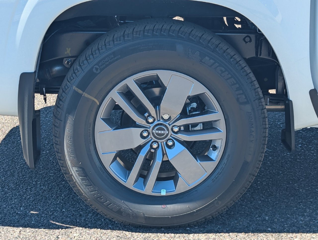 New 2027 Nissan Frontier S RWD image 9