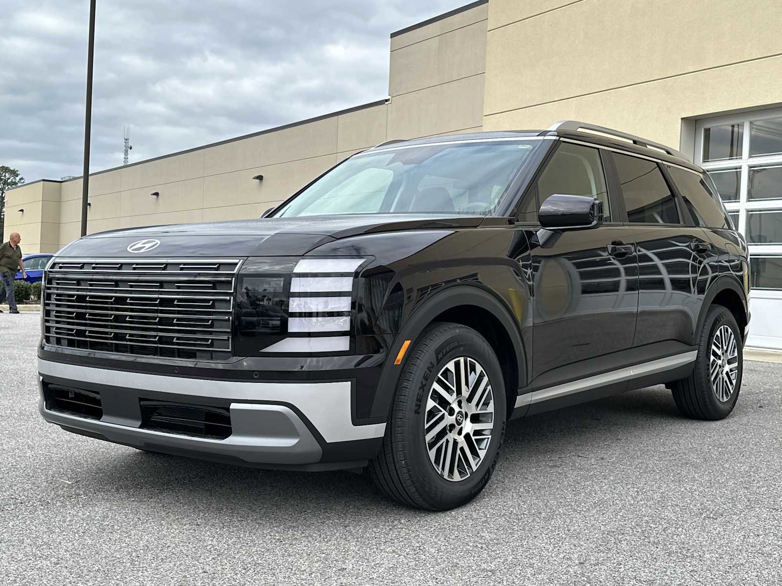 New 2026 Hyundai Palisade SEL image 3