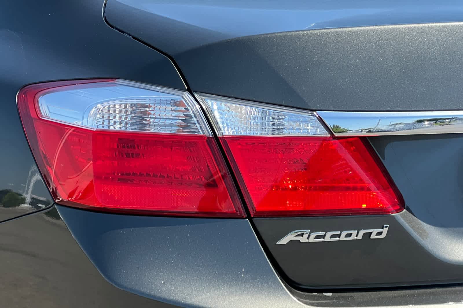 Used 2015 Honda Civic SE image 29