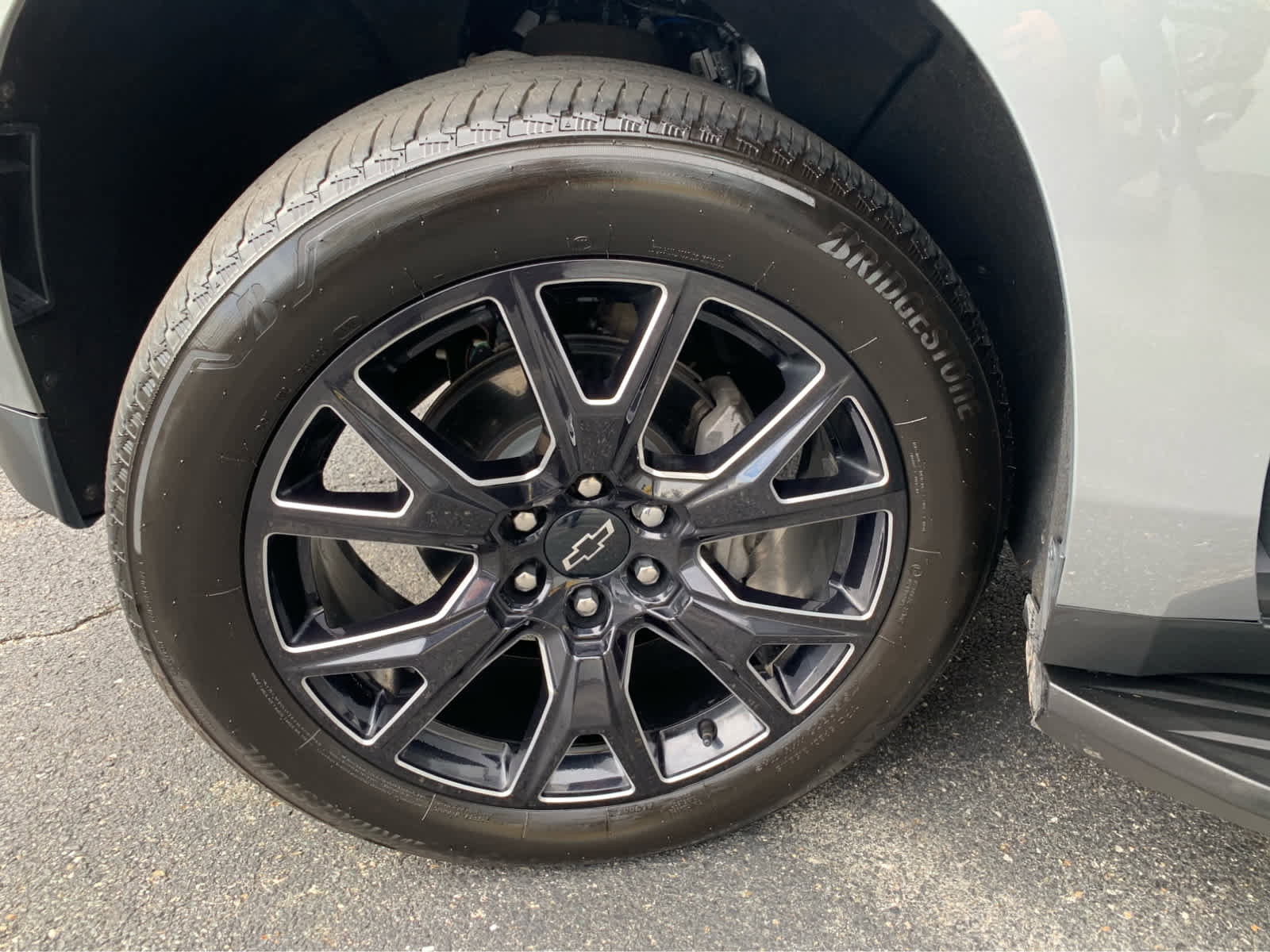 Used 2025 Chevrolet Tahoe RST image 9