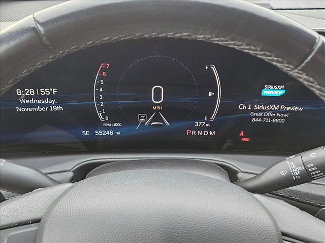 Used 2024 Cadillac XT4 Premium Luxury image 11