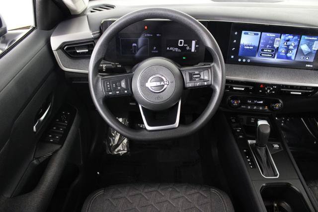 Certified 2026 Nissan Kicks SV FWD image 7