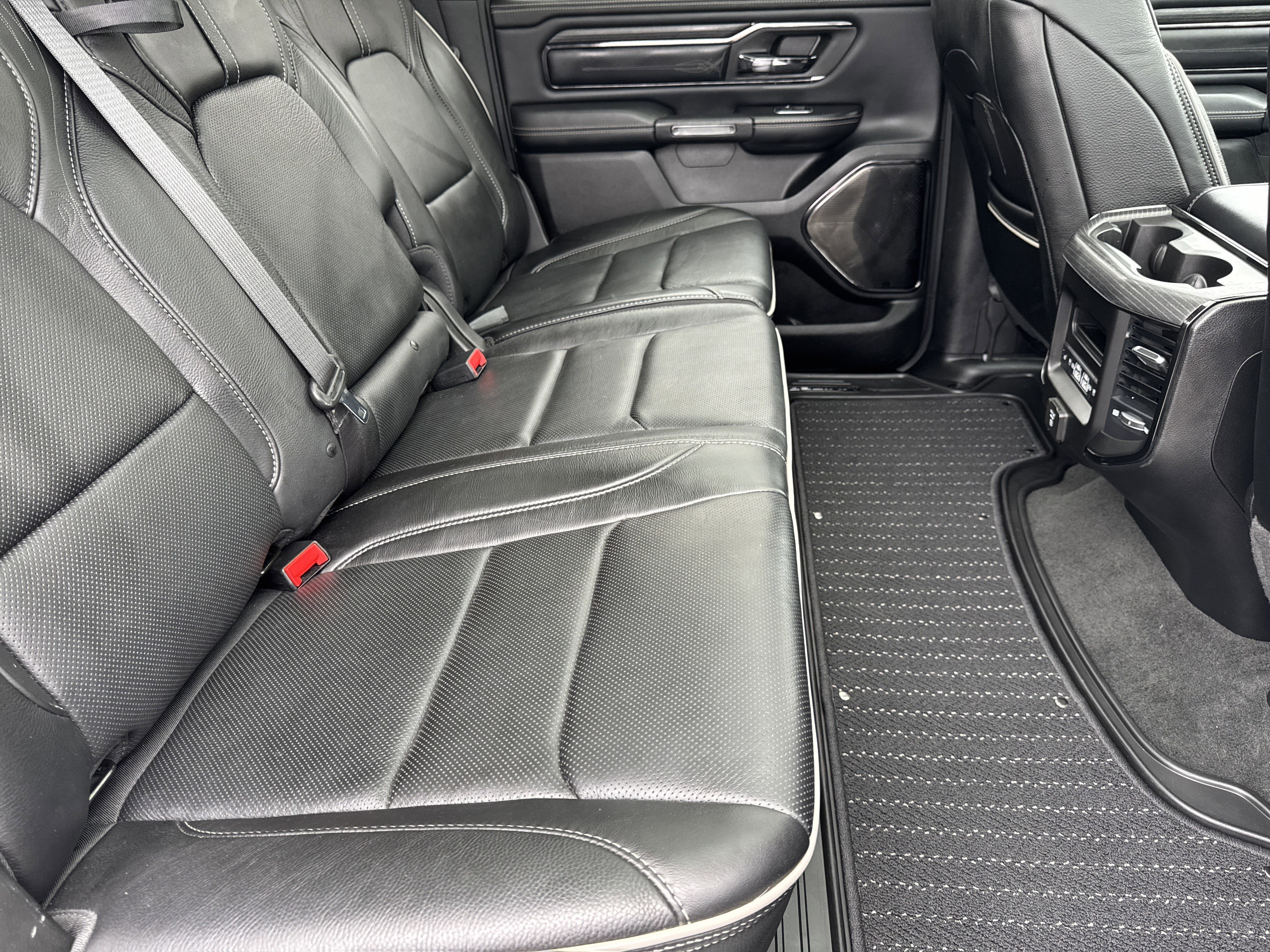 Used 2023 RAM 1500 Limited image 22