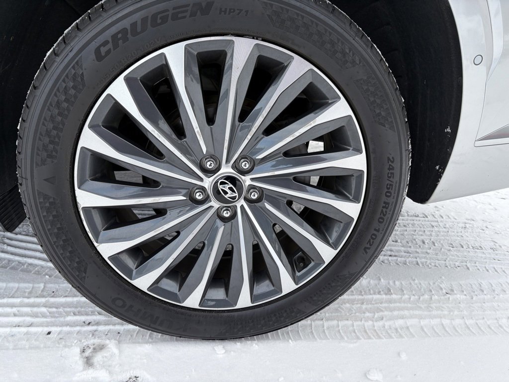 Used 2024 Hyundai Palisade Calligraphy image 10