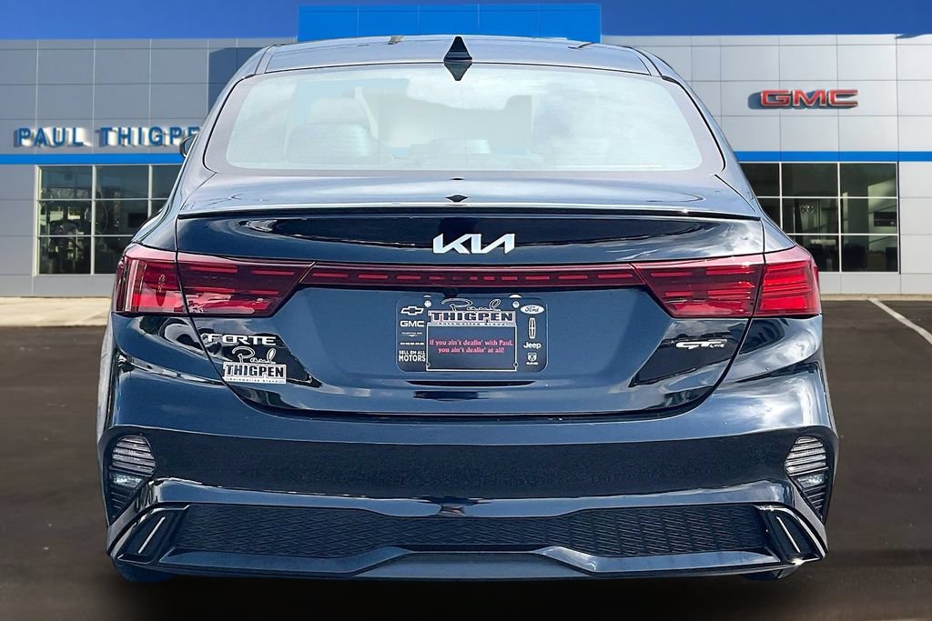 Used 2024 Kia Forte GT-Line w/ GT-Line Premium Package FWD image 5