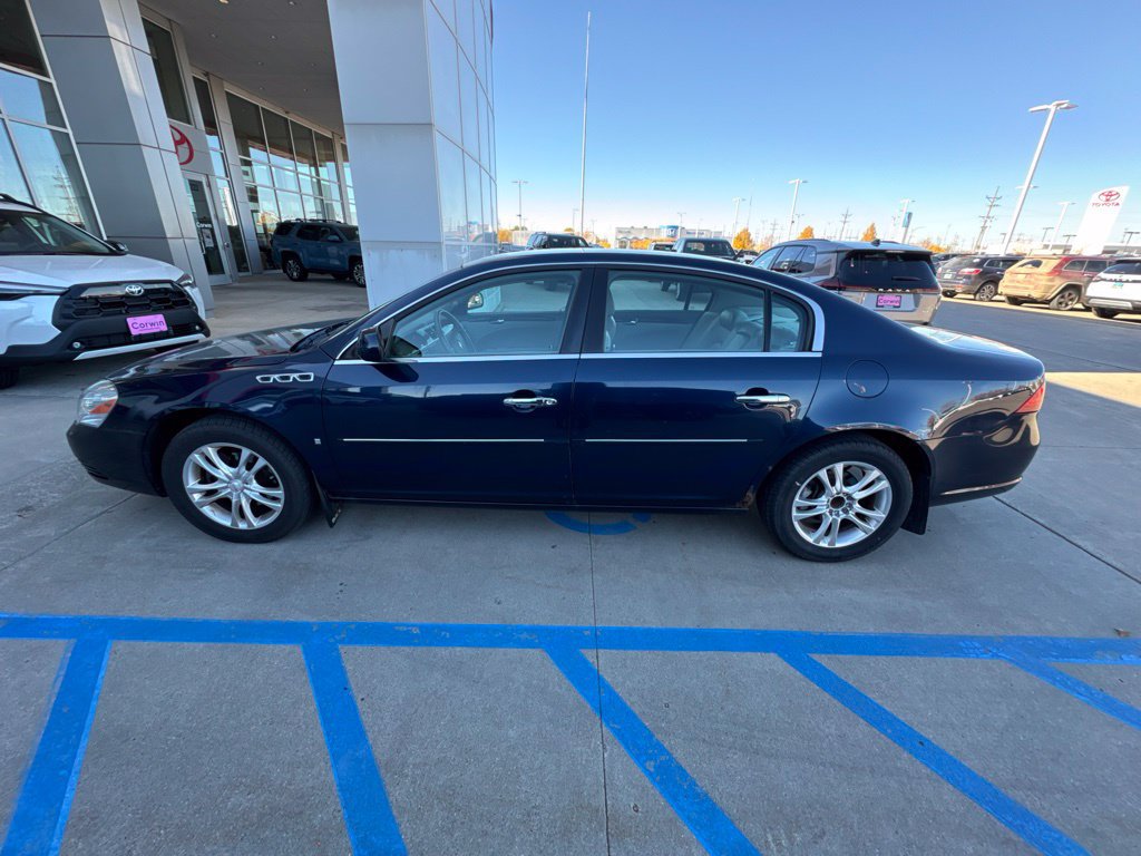 Used 2007 Buick Lucerne CXL FWD image 2