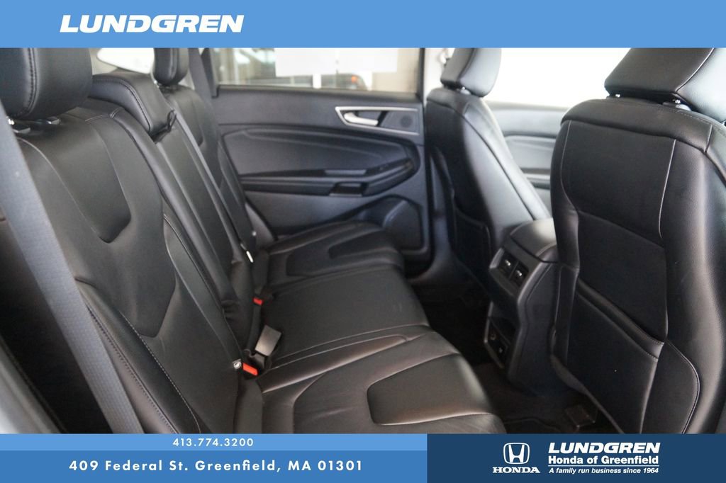 Used 2022 Ford Edge Titanium image 32