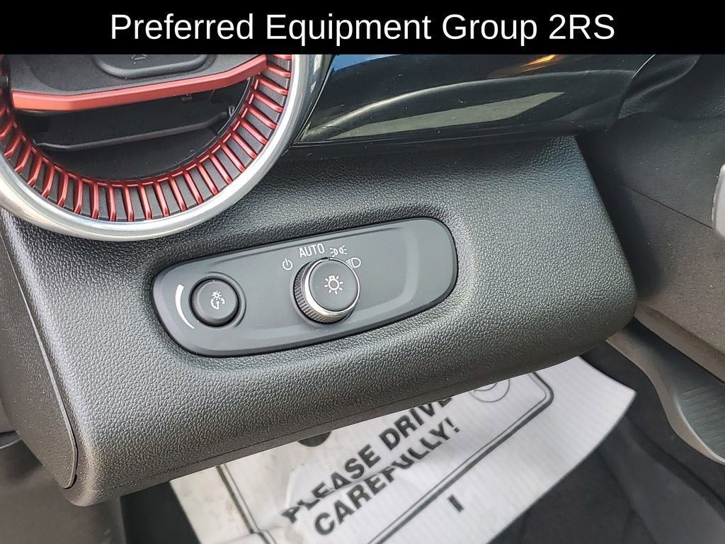 Used 2024 Chevrolet Trax RS w/ Sunroof Package image 10