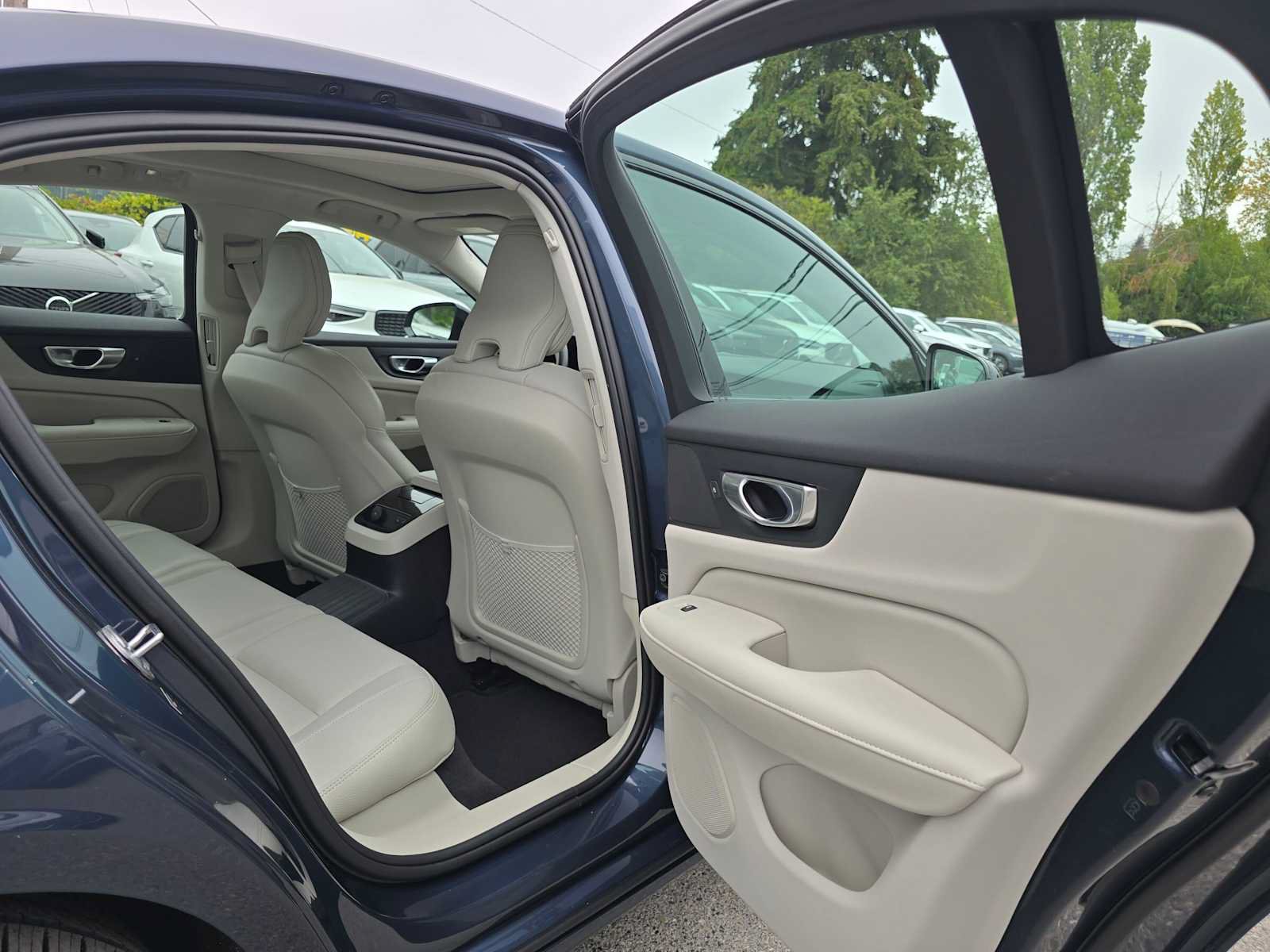 Certified 2024 Volvo S60 T8 Plus w/ Climate Package AWD/4WD image 14