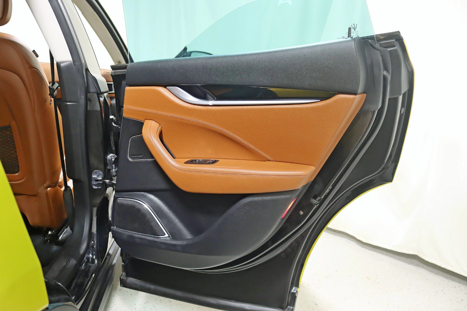 Used 2017 Maserati Levante S image 35