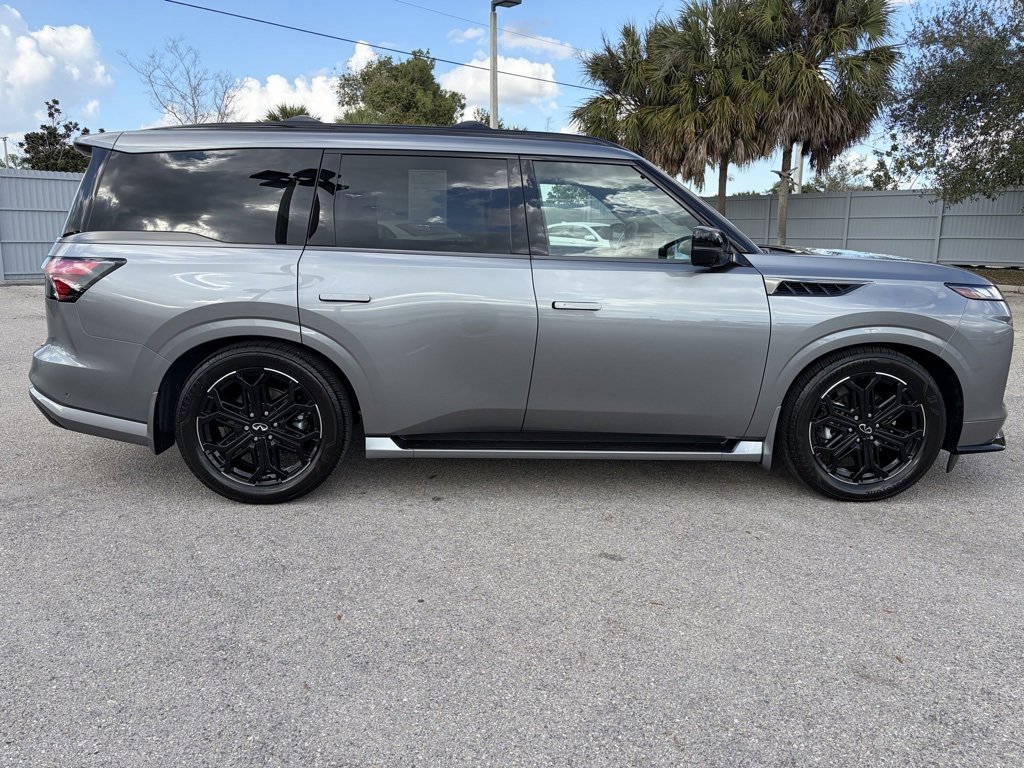 Used 2026 INFINITI QX80 4WD w/ Sport Exterior Package image 11