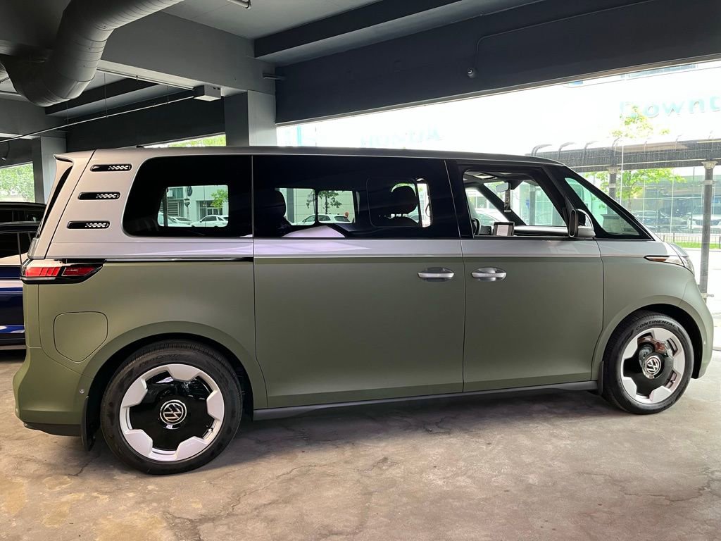 New 2025 Volkswagen ID. Buzz Pro S image 39