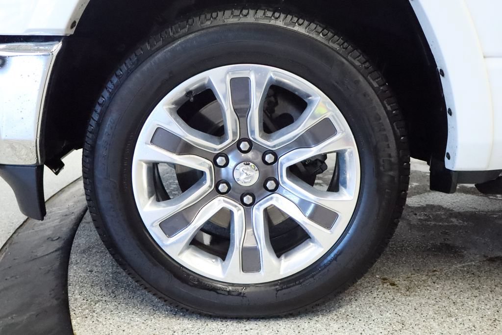 Used 2023 RAM 1500 Limited AWD/4WD image 16