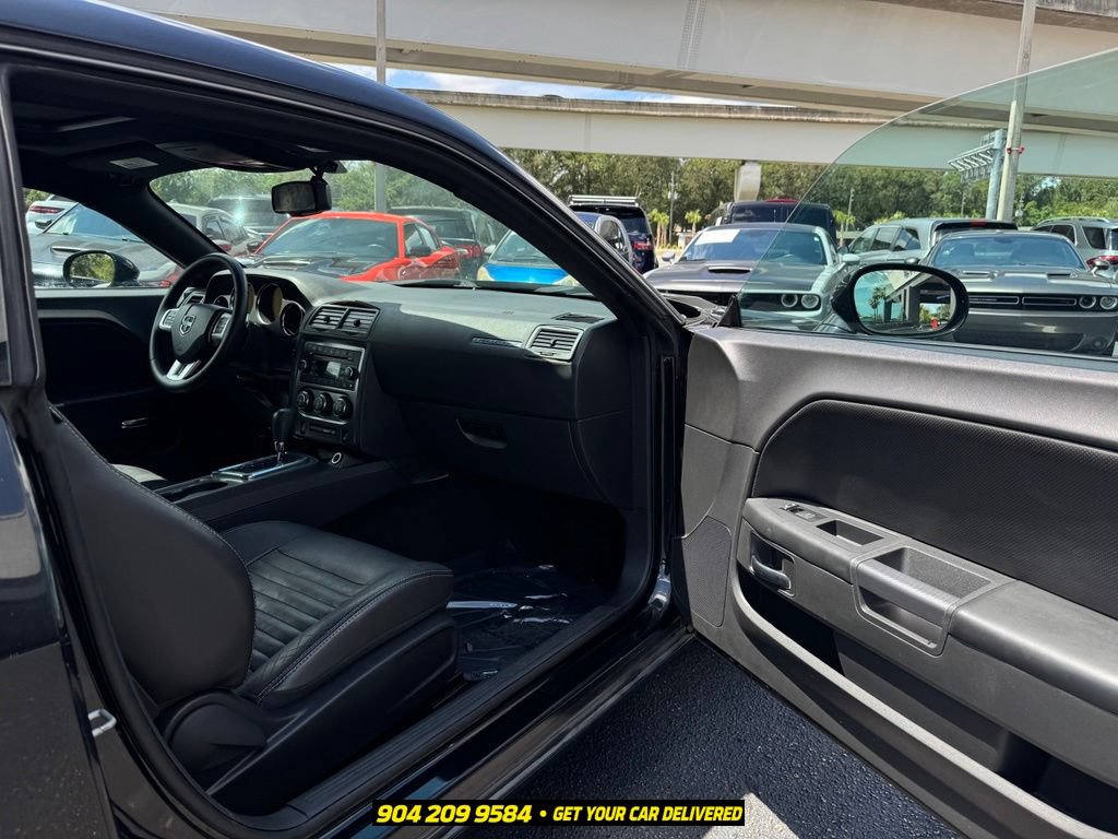 Used 2014 Dodge Challenger R/T Plus RWD image 26
