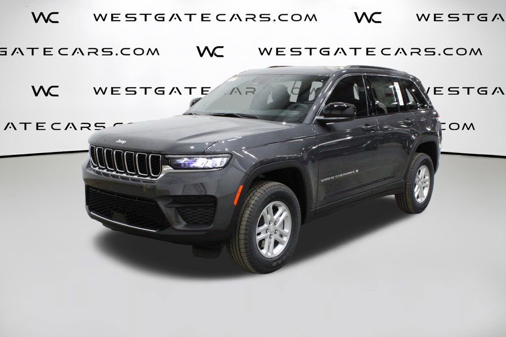 New 2025 Jeep Grand Cherokee Laredo w/ Luxury Tech Group I
