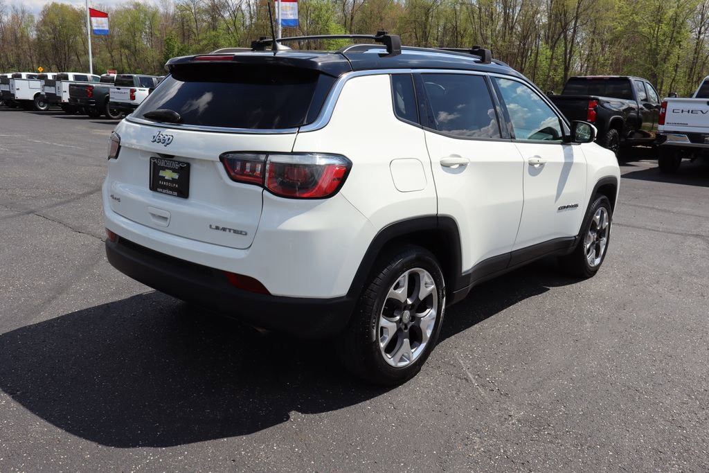 Used 2017 Jeep Compass Limited w/ Navigation Group AWD/4WD image 37