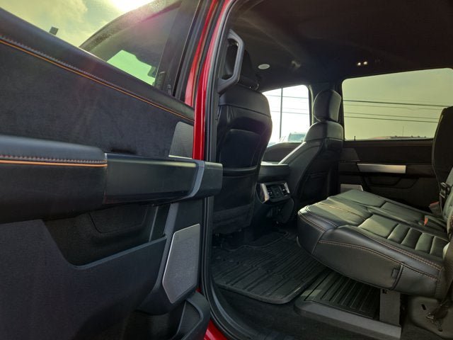 Used 2023 Ford F250 Platinum w/ FX4 Off-Road Package AWD/4WD image 11