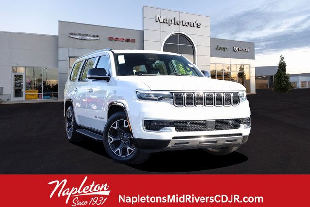 Used 2023 Jeep Wagoneer Series III w/ Preferred Equipment Group