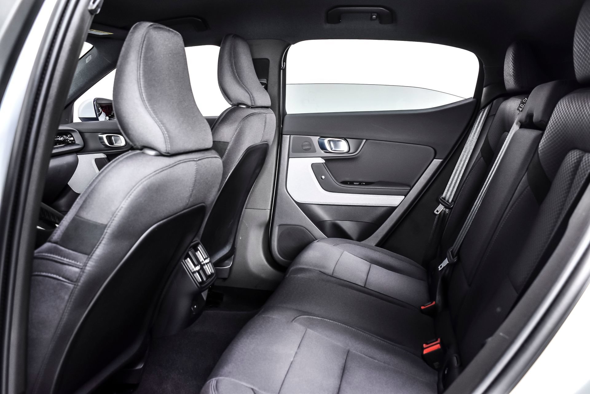 Used 2023 Polestar Polestar 2 AWD/4WD image 19