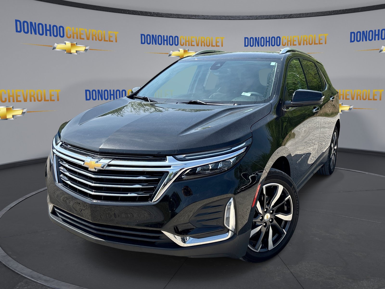 Used 2022 Chevrolet Equinox Premier FWD image 4