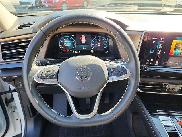 Certified 2024 Volkswagen Atlas SE image 20
