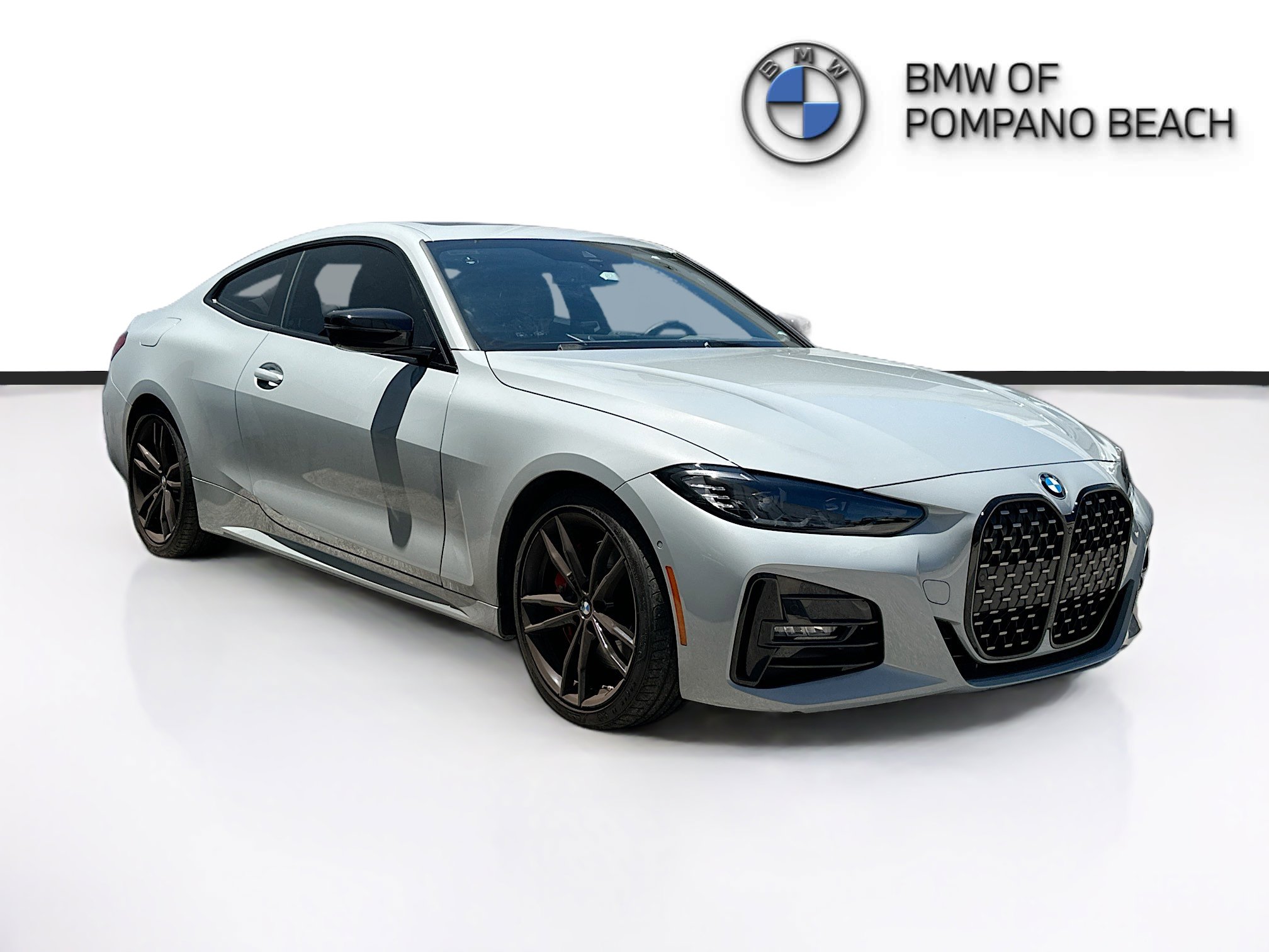 Used 2024 BMW 430i Coupe w/ M Sport Package RWD image 1