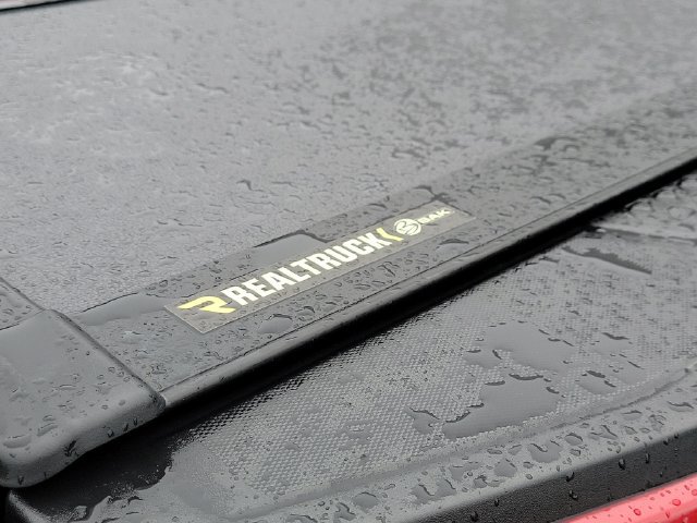 Used 2025 Chevrolet Colorado LT RWD image 7