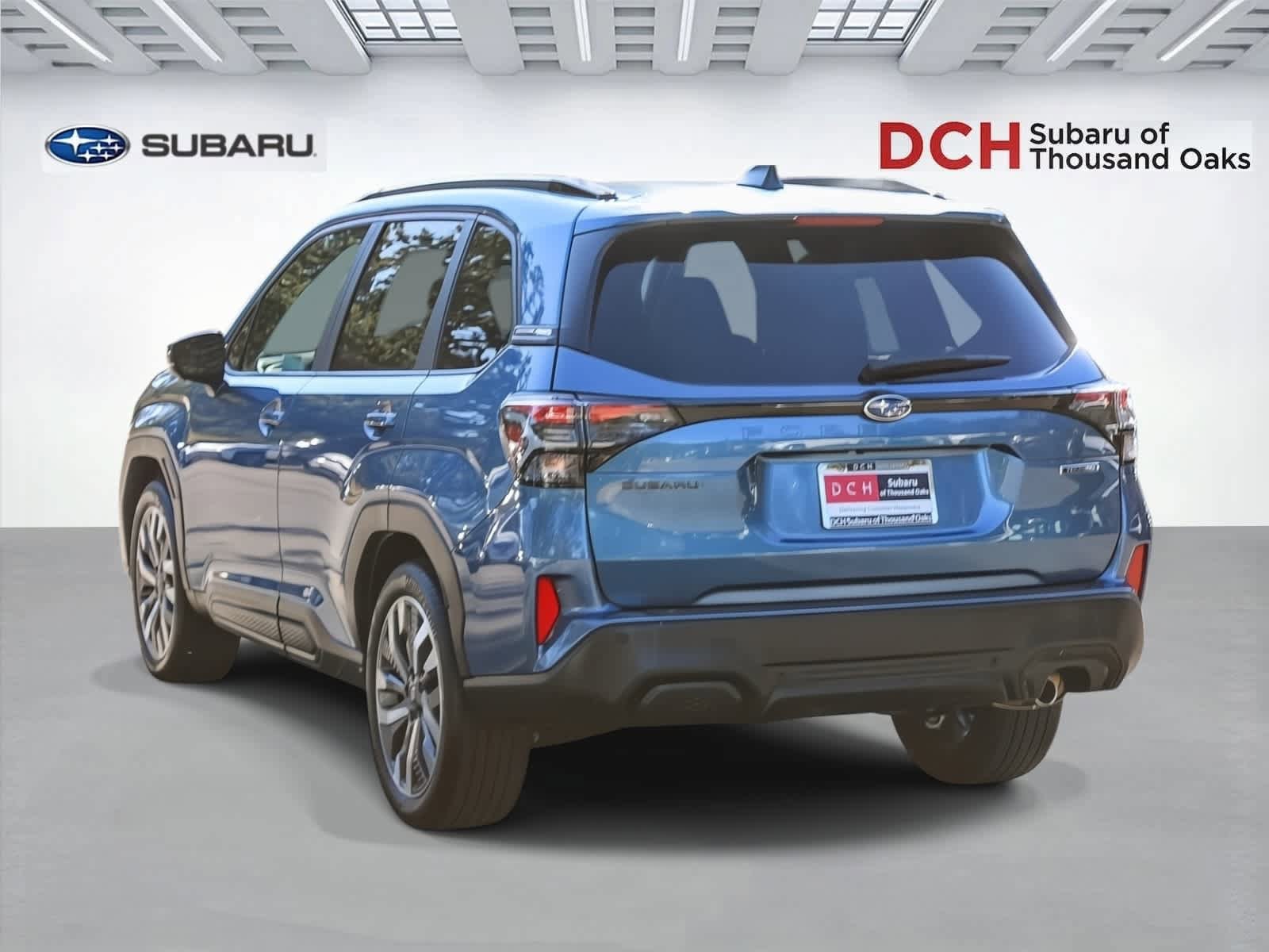 Certified 2025 Subaru Forester Touring AWD/4WD image 6