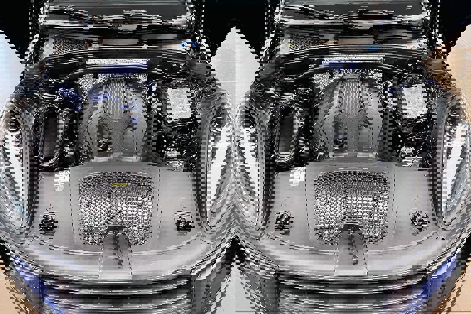 Used 2022 Porsche Macan w/ Premium Package Plus image 29