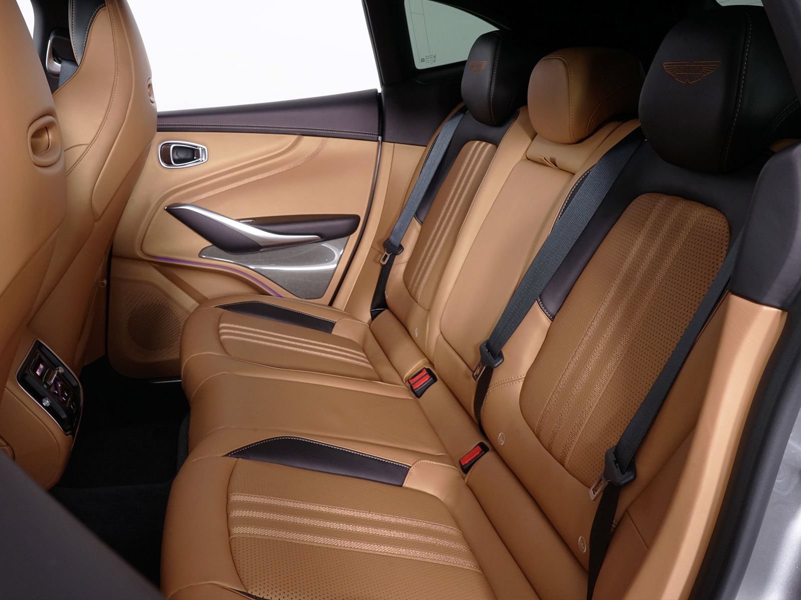 New 2026 Aston Martin DBX 707 AWD/4WD image 27
