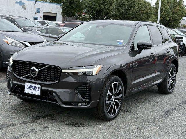 Used 2025 Volvo XC60 B5 Ultra w/ Climate Package AWD/4WD image 5