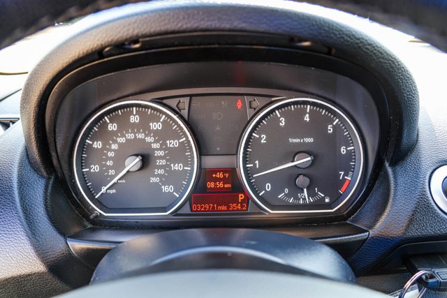 Used 2011 BMW 128i Convertible image 14