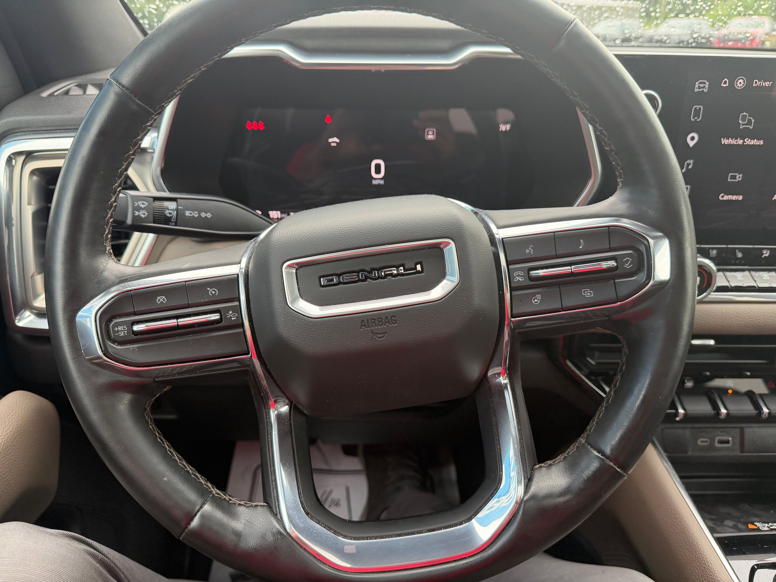 Used 2025 GMC Canyon Denali AWD/4WD image 16