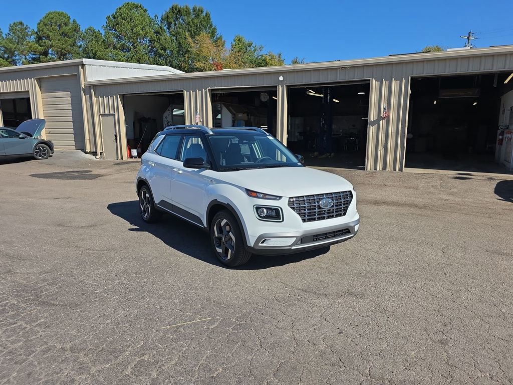 New 2025 Hyundai Venue Limited image 11