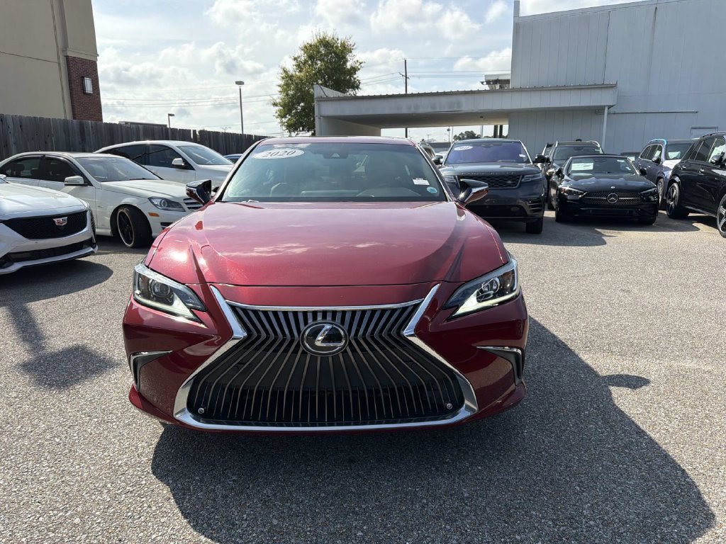 Used 2020 Lexus ES 350 w/ Premium Package FWD image 2