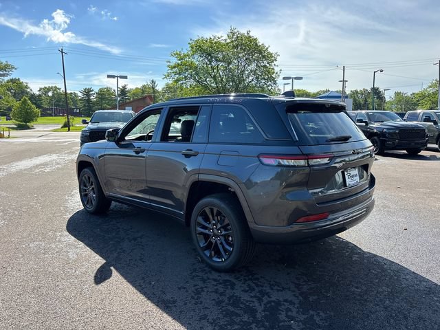 New 2026 Jeep Grand Cherokee Limited AWD/4WD image 4