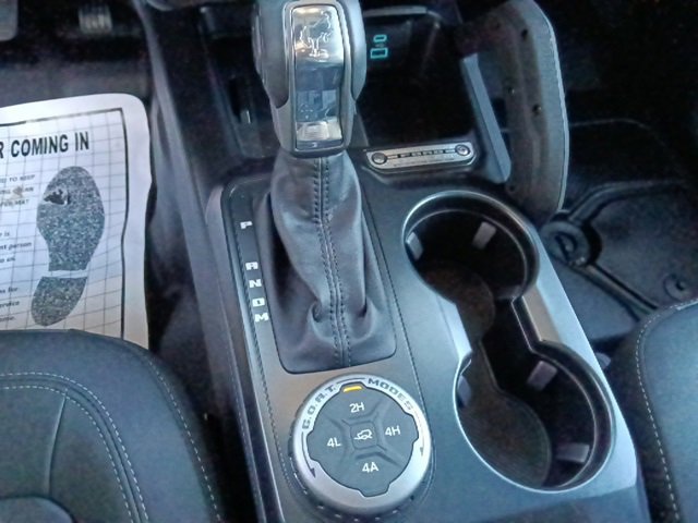 New 2025 Ford Bronco Badlands w/ Sasquatch Package image 24