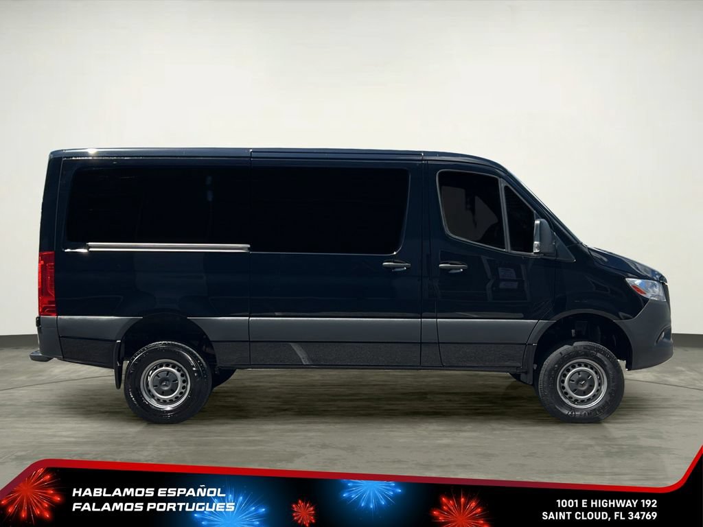 Used 2024 Mercedes-Benz Sprinter 2500 image 7