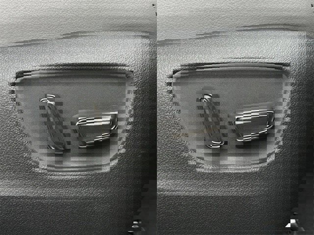 Used 2024 Toyota Sienna Limited image 31