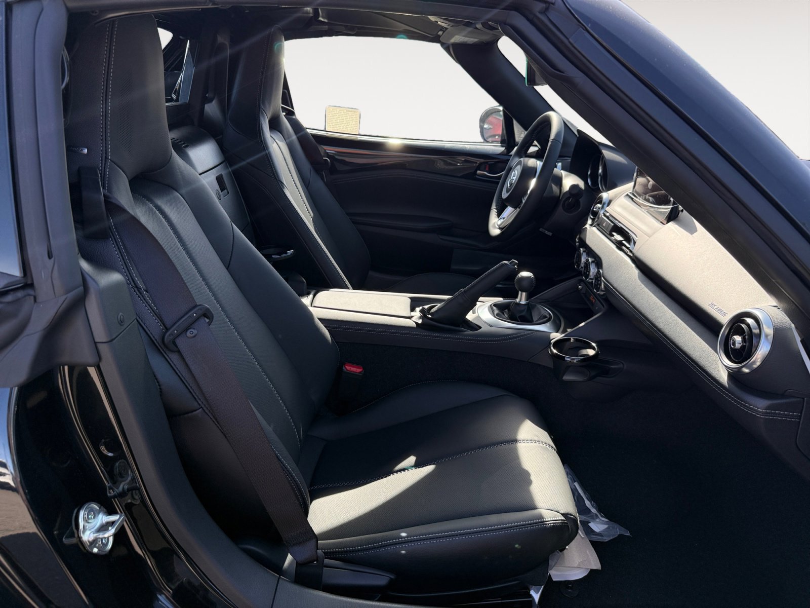 New 2026 MAZDA MX-5 Miata RF Grand Touring RWD image 19