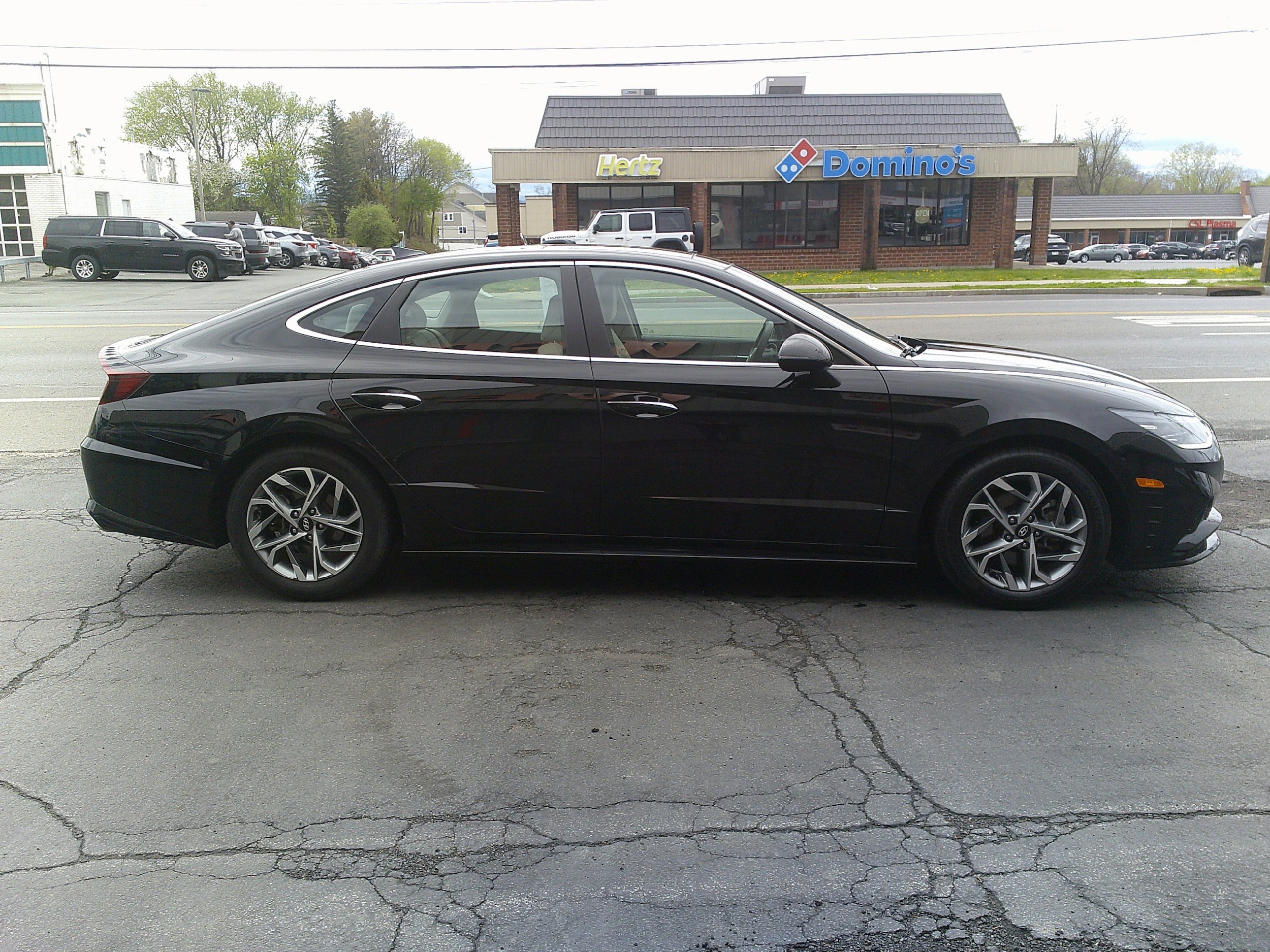 Used 2023 Hyundai Sonata SEL w/ Convenience Package FWD image 6