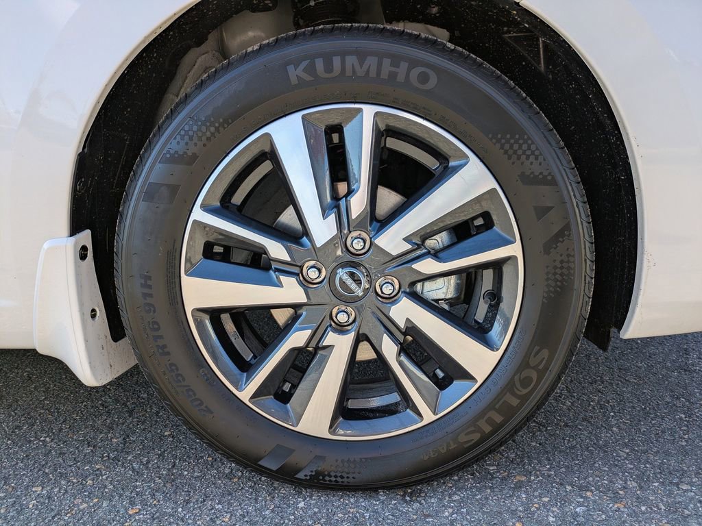 New 2025 Nissan Versa SV w/ Trunk Package image 11